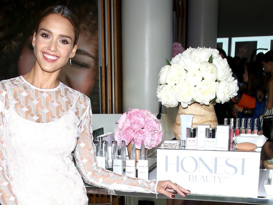 honest beauty jessica alba