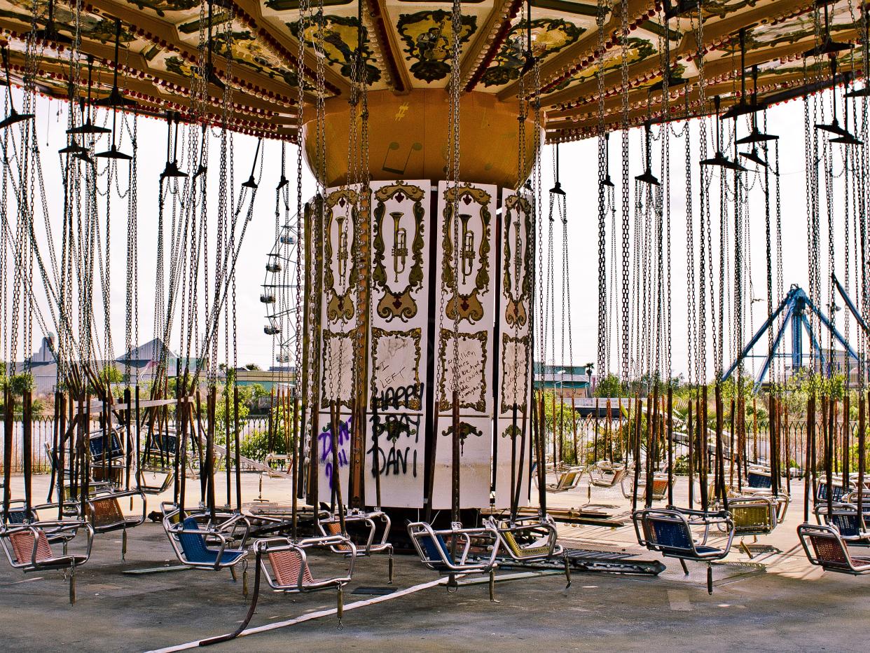 abandoned six flags