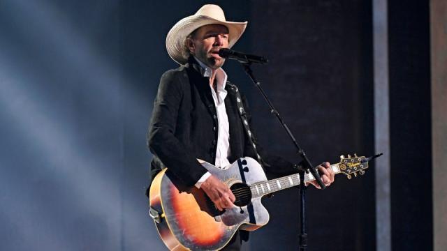 Toby Keith gives update on stomach cancer battle - ABC News