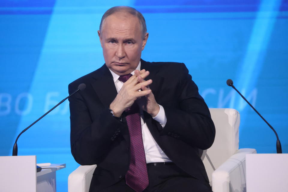 El presidente ruso Vladimir Putin durante la sesión plenaria del congreso de la Unión Rusa de Industriales y Empresarios (RSPP) el 25 de abril de 2024 en Moscú, Rusia. (Foto de Contributor/Getty Images)