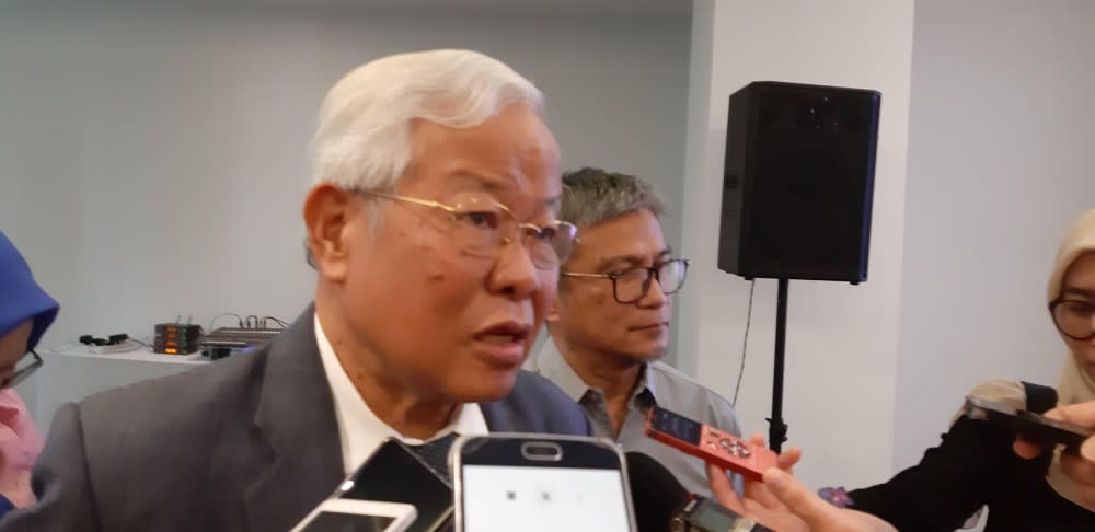 Datuk Seri Michael Manyin says the restrictions could have been imposed over claims that GPS lawmakers brought party flags and made political speeches at school events, December 6, 2019. ― Picture by Sulok Tawie