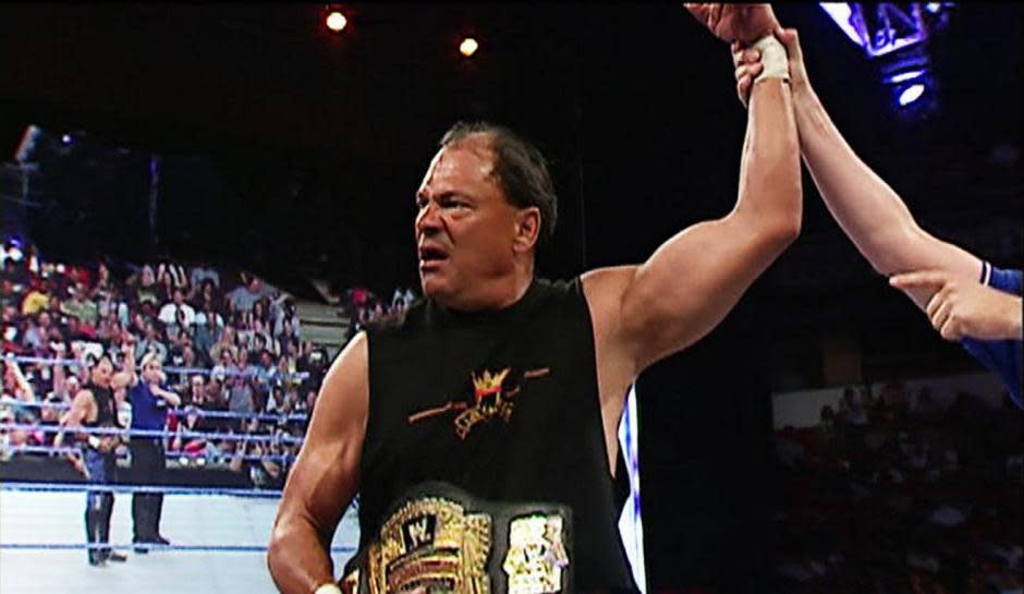 WWE News: Chavo Guerrero Sr. Passes Away – Long Live 'Chavo Classic'