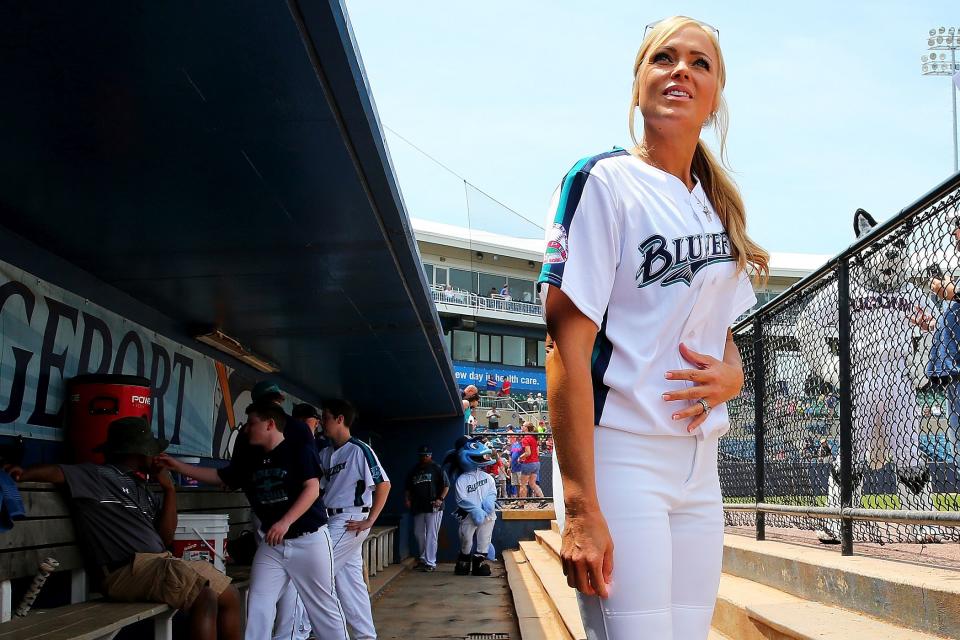 Jennie Finch: Diese schöne Frau zeigt Baseball-Männern jetzt, wo es lang geht