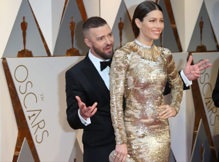 Is Jessica Biel on “Filthy,” Justin Timberlake’s new song? Twitter certainly thinks so