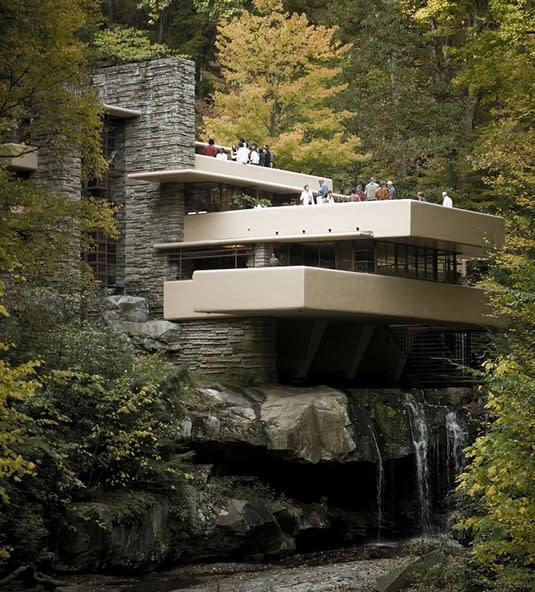 Famous buildings: Fallingwater in Mill Run