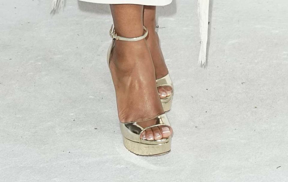 sandal heels, CFDA Awards 2023, metallic, platform, silver, red carpet.