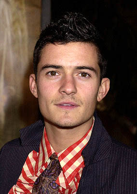 Orlando Bloom at the Hollywood premiere of New Line's The Lord of The Rings: The Fellowship of The Ring