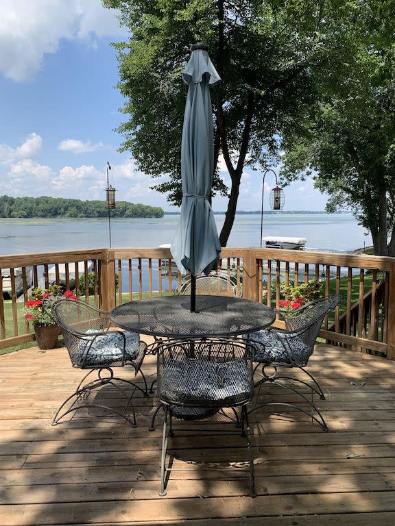 Lakefront Living in Madison