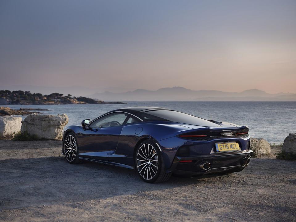 <p>2023 McLaren GT</p>