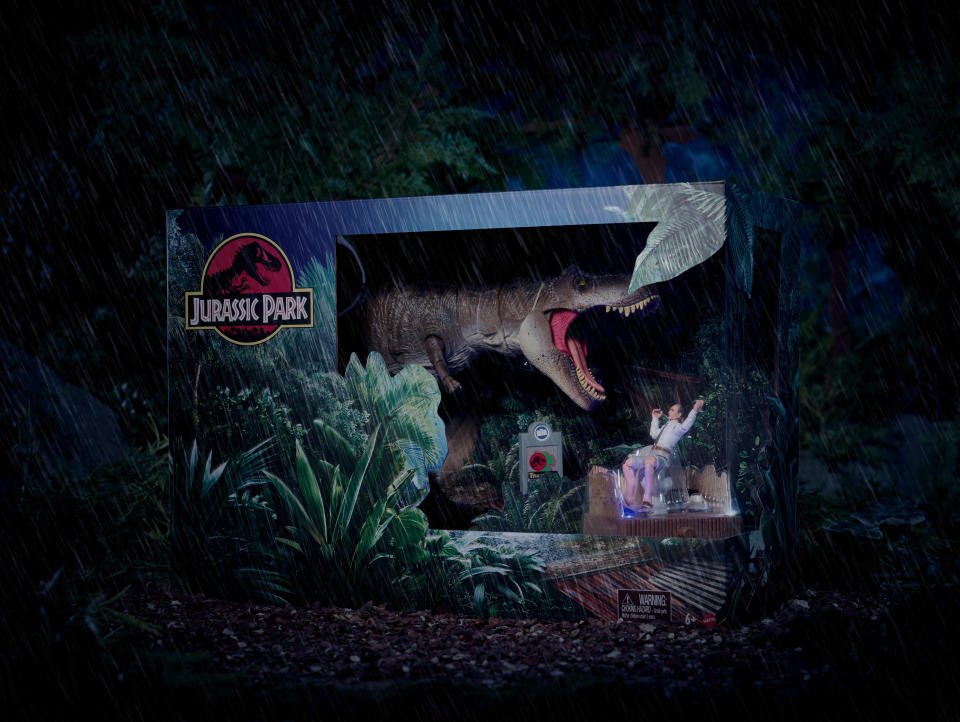 Jurassic World Hammond Collection Outhouse Chaos Set (Photographer Rafael Stylist Carine/Mattel)