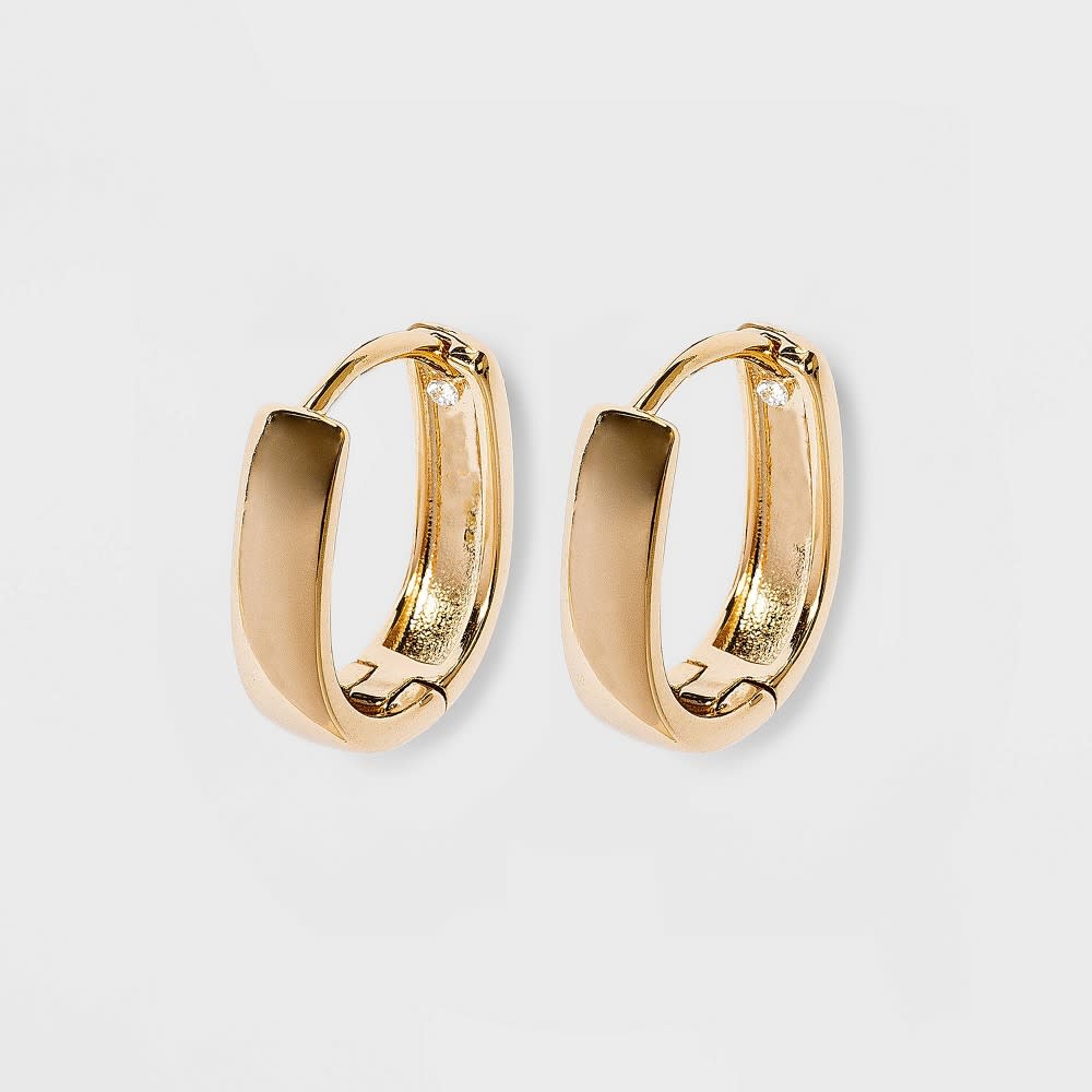 <p><a href="https://go.redirectingat.com?id=74968X1596630&url=https%3A%2F%2Fwww.target.com%2Fp%2F14k-gold-plated-oval-hoop-drop-earrings-a-new-day-8482%2F-%2FA-84271263%26intsrc%3DCATF_1444&sref=https%3A%2F%2Fwww.cosmopolitan.com%2Flifestyle%2Fg41215180%2Fbest-target-products-under-50%2F" rel="nofollow noopener" target="_blank" data-ylk="slk:Shop Now;elm:context_link;itc:0;sec:content-canvas" class="link rapid-noclick-resp">Shop Now</a></p><p>Hoop Drop Earrings </p><p>target.com</p><p>$19.99</p><span class="copyright">A New Day </span>