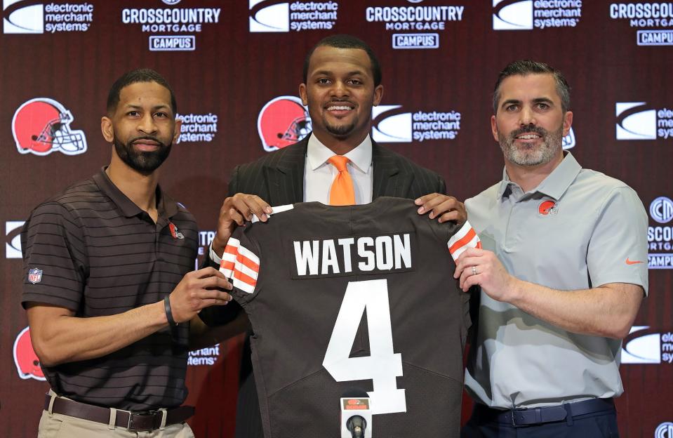 Deshaun Watson received a five-year, $230 million fully guaranteed contract from the Browns.