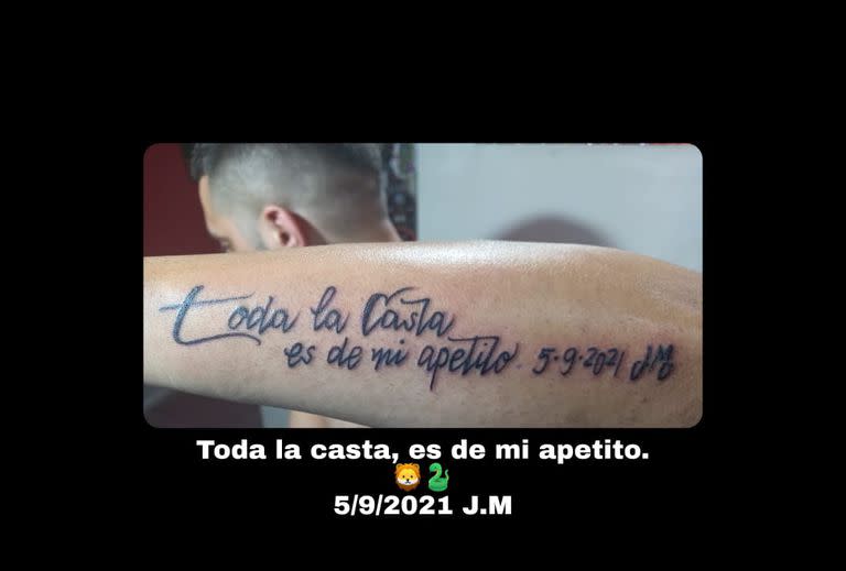 Alfredo Gammariello decidió tatuarse junto con la fecha del cierre de campaña de Javier Milei y sus iniciales la frase "toda la casta es de mi apetito" , que caracterizo la campaña del economista en contra de la "casta política"