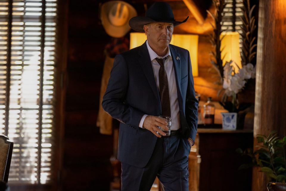 kevin costner yellowstone