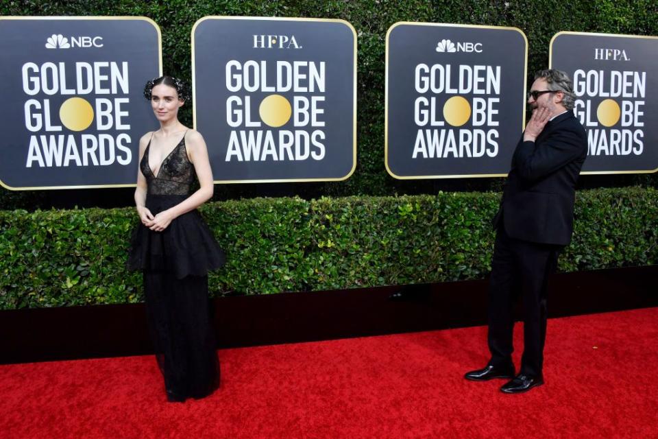 77th annual golden globe awards arrivals