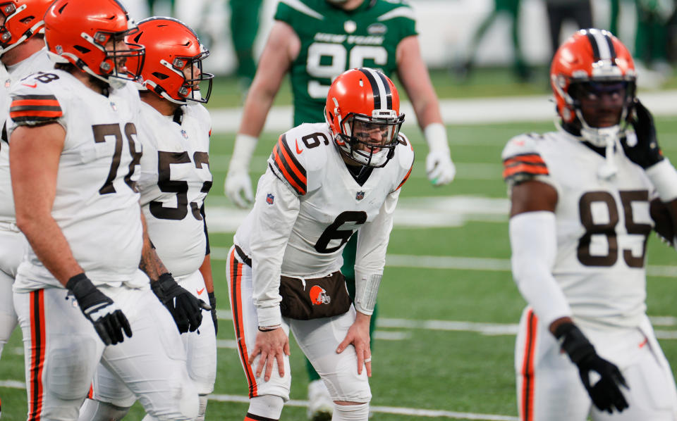 Baker Mayfield and the Browns can clinch a wild-card berth with a win Sunday against the Steelers. Pittsburgh, champions of the AFC North, is still playing for a No. 2 seed in the playoffs. (Photo by Sarah Stier/Getty Images)