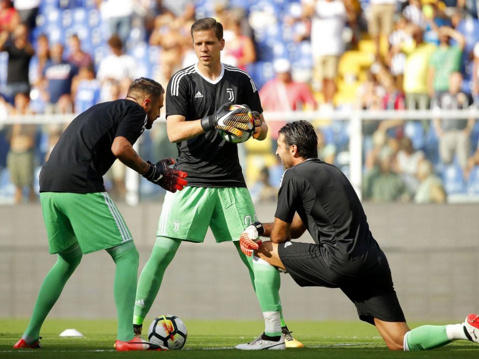 Szczesny now has the task of following one of the greatest keepers of his generation at Juve (Getty)