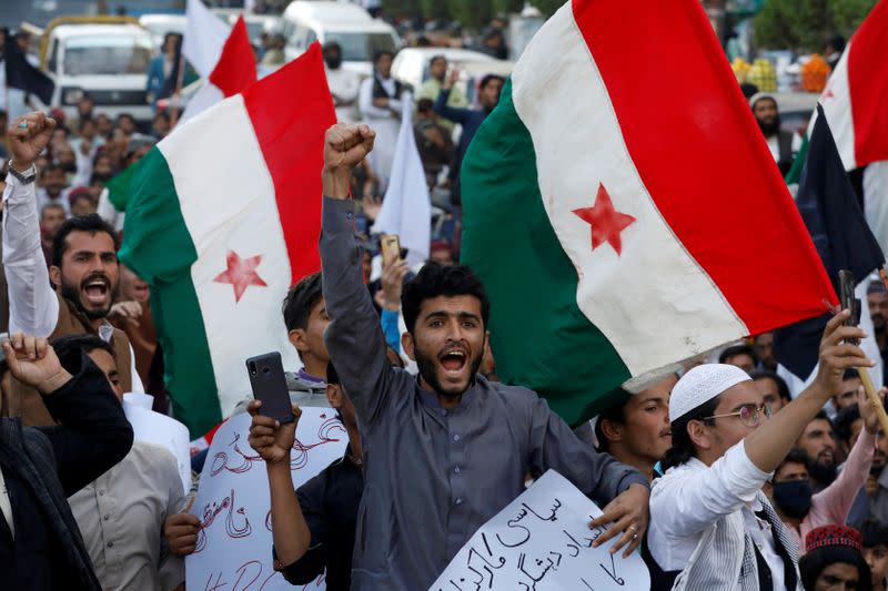 Supporters of Pashtun Tahafuz Movement protest over the arrest of their leader Manzoor Pashteen, in Karachi,