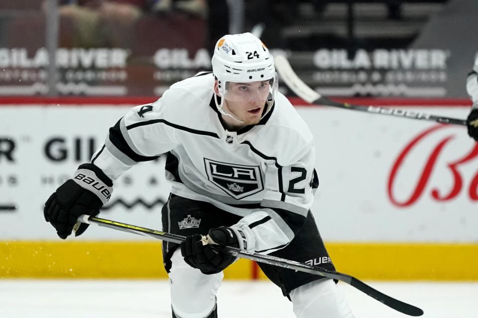 Kings center Lias Andersson skates to the puck against the Arizona Coyotes.