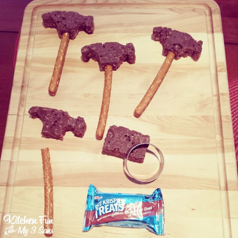 <p>Kitchen Fun With My 3 Sons</p><p>Learn how to make hammers out of premade Rice Krispies Treats!</p><p><strong>Get the recipe: <a href="https://kitchenfunwithmy3sons.com/paint-brush-and-hammer-rice-krispies/" rel="nofollow noopener" target="_blank" data-ylk="slk:Father's Day Hammer Treats;elm:context_link;itc:0;sec:content-canvas" class="link ">Father's Day Hammer Treats</a></strong></p>