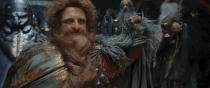 En esta imagen proporcionada por Amazon Studios, Owain Arthur, en una escena de "The Lord of the Rings: The Rings of Power". (Amazon Studios via AP)