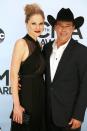 Clay Walker and wife Jessica Craig pose on arrival at the 47th Country Music Association Awards in Nashville, Tennessee November 6, 2013. REUTERS/Eric Henderson (UNITED STATES - Tags: ENTERTAINMENT)