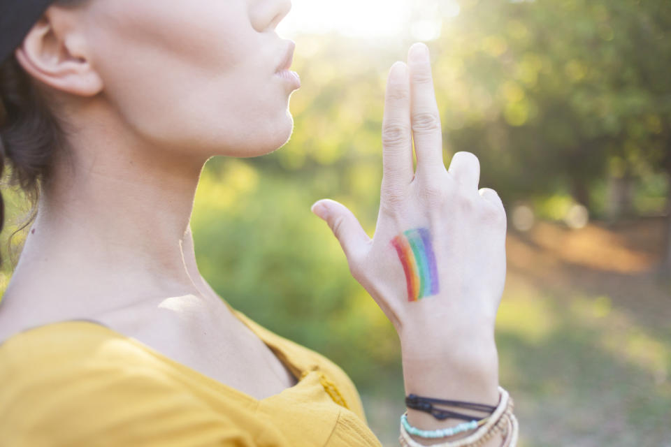 La comunidad LGBQ presentaría un riesgo más alto de suicidio. Foto: Vladimir Vladimirov / Getty Images