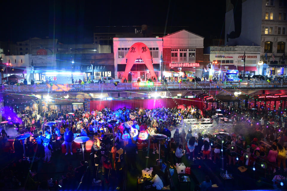 ATLANTA, GA – OCTOBER 22: Atmosphere during 21 Savage’s Freaknik22: The Sequel at Underground Atlanta on October 22, 2022 in Atlanta, Georgia.(Photo by Prince Williams/ GettyImages)