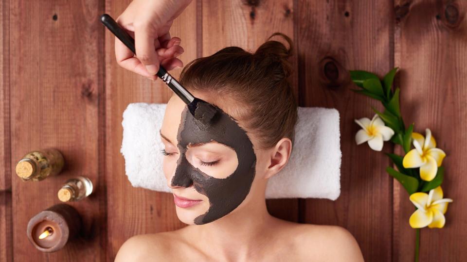 woman getting spa facial