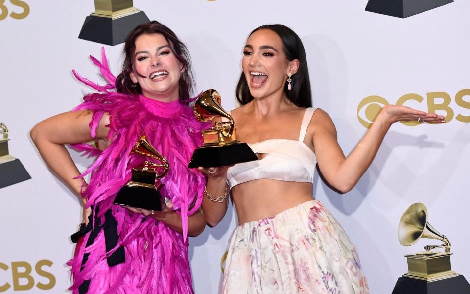 Emily Bear and Abigail Barlow - Patrick T. Fallon/AFP via Getty Images