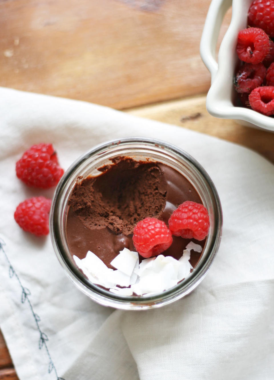 <strong>Get the <a href="http://www.organicauthority.com/vegan-chocolate-mousse-recipe-with-the-savviest-ingredient-ever/" target="_blank">Chocolate Aquafaba Mousse recipe</a>&nbsp;from VeguKate</strong>