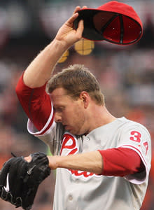 Roy Halladay fought through a groin injury to help the Phillies stay alive in the NLCS