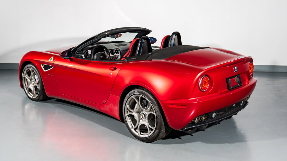 2010 alfa romeo 8c spider