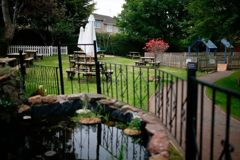 The Whitchurch is a popular community pub on the border between Whitchurch and Hengrove