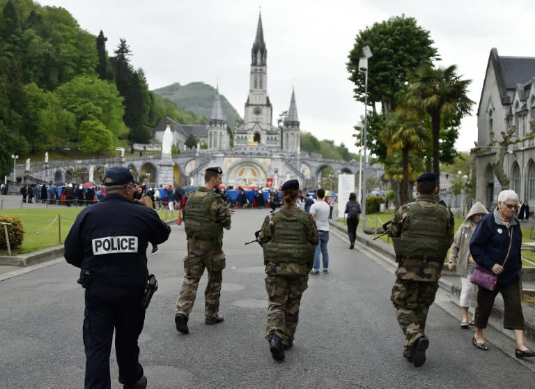 French soldiers patrolling Lourdes in May 2016