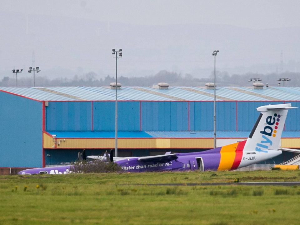 Flybe crash landing: Passenger plane makes emergency landing at Belfast airport after nose gear fails to deploy