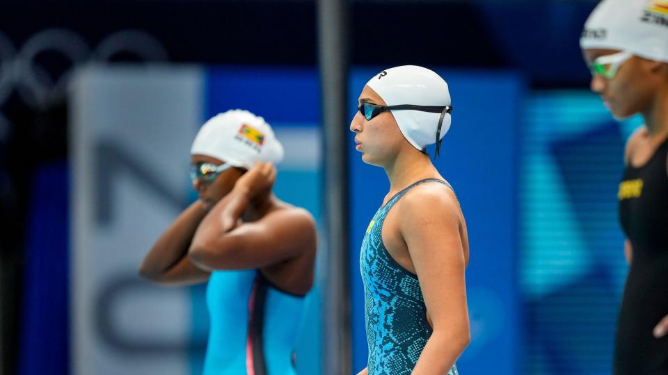 <div class="paragraphs"><p>Tokyo Olympics: India's Maana Patel (centre) before the 100m backstroke event. </p></div>