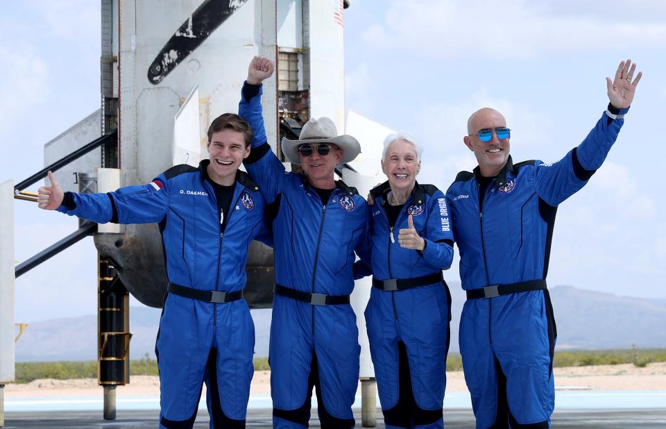 <h1 class="title">Jeff Bezos' Blue Origin New Shepard Space Vehicle Flies The Billionaire And Other Passengers To Space</h1><cite class="credit">Joe Raedle/Getty Images</cite>