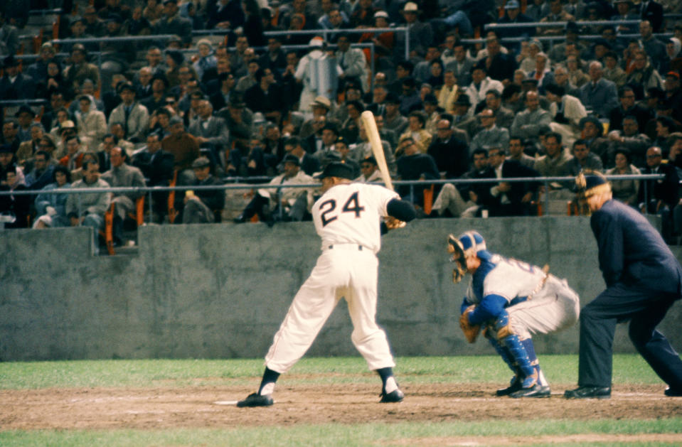 Willie Mays打擊身影。（MLB Photo by Hy Peskin/Getty Images）