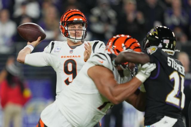 Tee Higgins declared questionable with ankle injury, doesn't return in  Bengals' loss to Ravens 