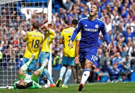 Eden Hazard celebrates scoring the first goal for Chelsea Action Images via Reuters / Carl Recine Livepic