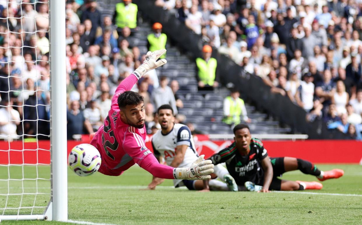 Dominic Solanke's header goes just wide