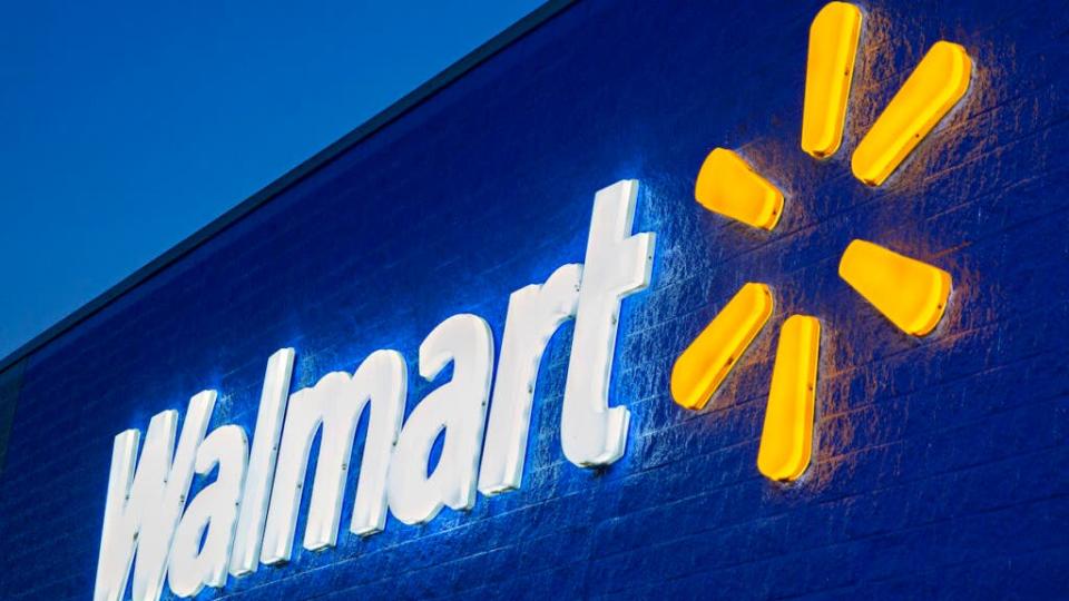 If You Invested $1000 In Walmart Stock 20 Years Ago, How Much Would You Have Now?