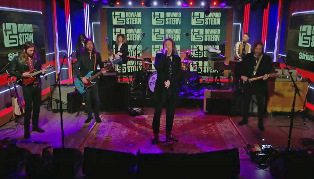  The Black Crowes on the Howard Stern Show. 