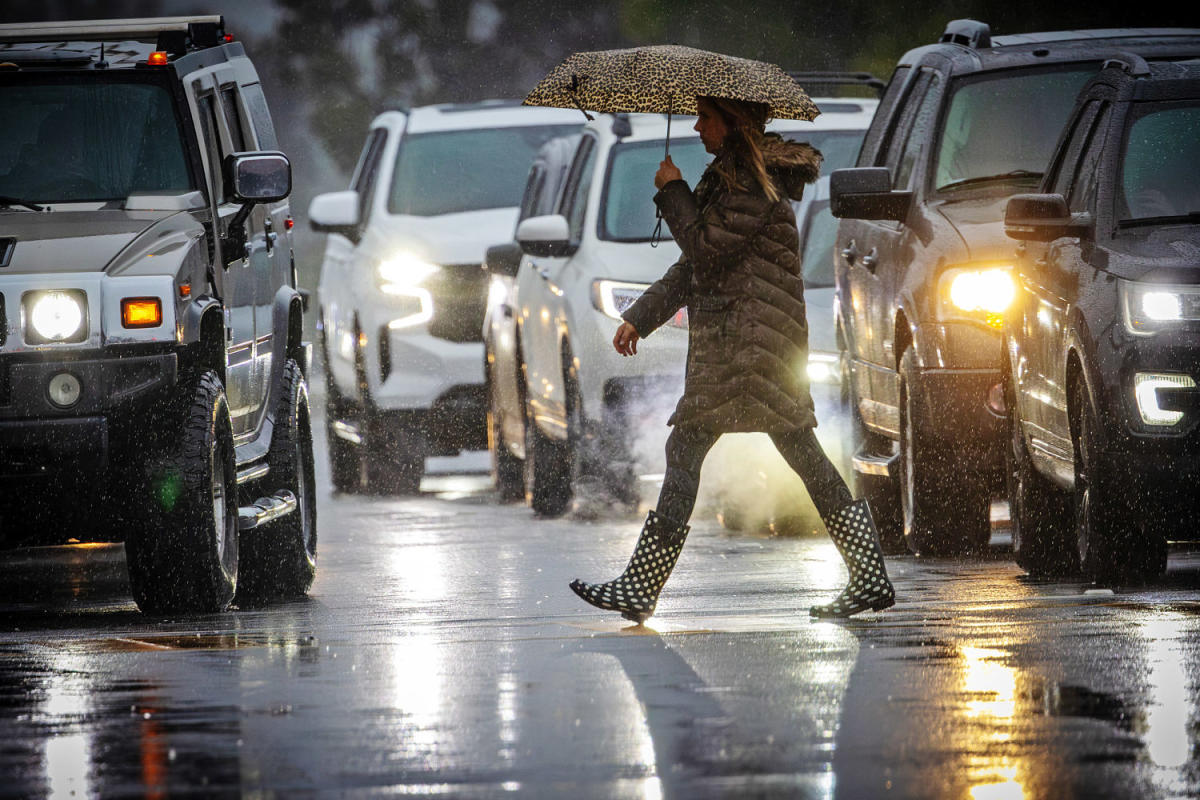 Biden administration to require advanced safety tech on all new cars and trucks