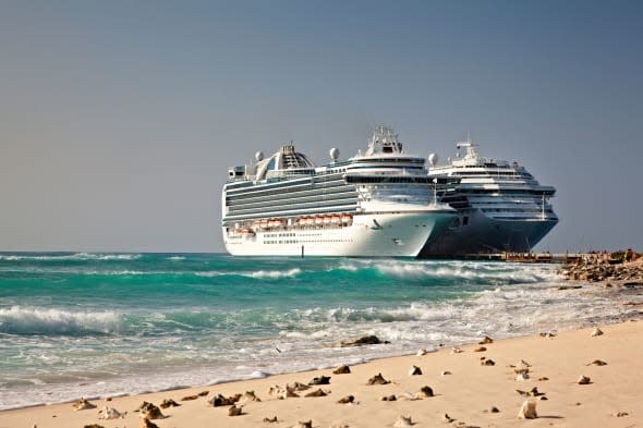 BXXRPK Cruise Ships in Grand Turk Islands