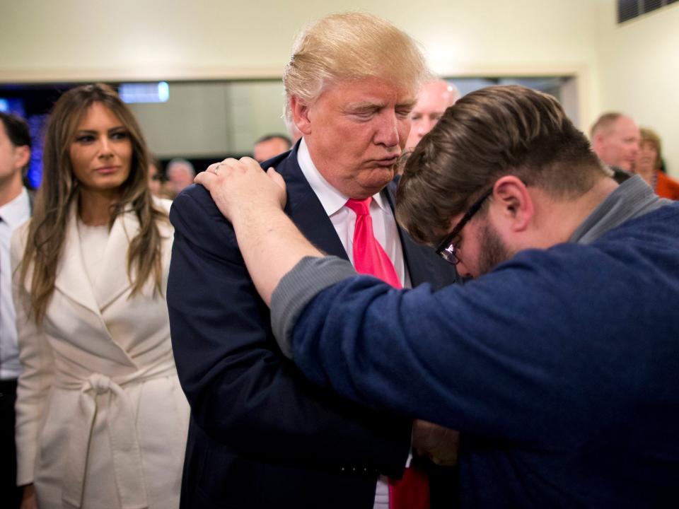 evangelical priest prays for trump