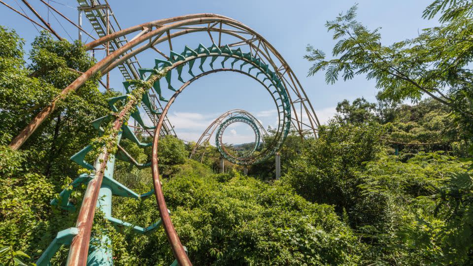 The photographer managed to visit abandoned theme park Nara Dreamland in Japan before it was demolished. - Romain Veillon