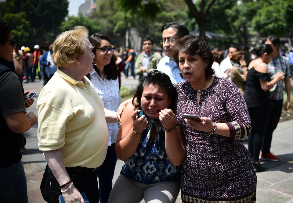 7.1 magnitude earthquake rocks Mexico City