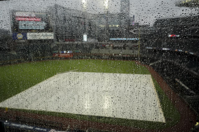 Photos of the Phillies rainy game against the Nationals